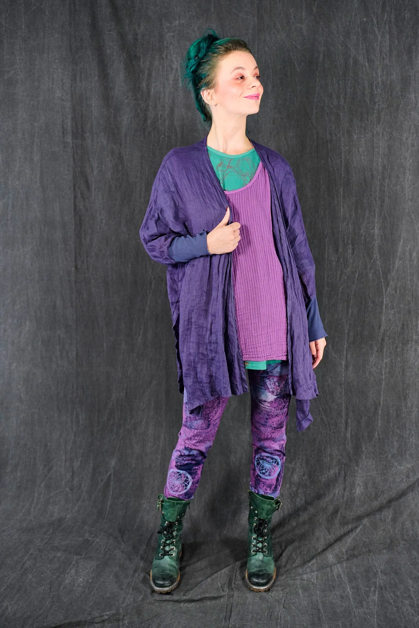 1196 Striped Layer Vest Wild Orchid-U