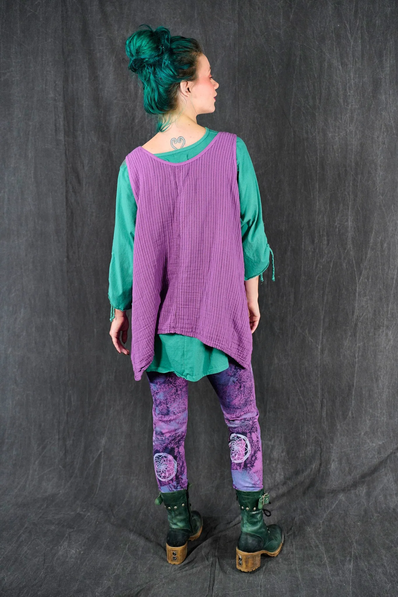 1196 Striped Layer Vest Wild Orchid-U