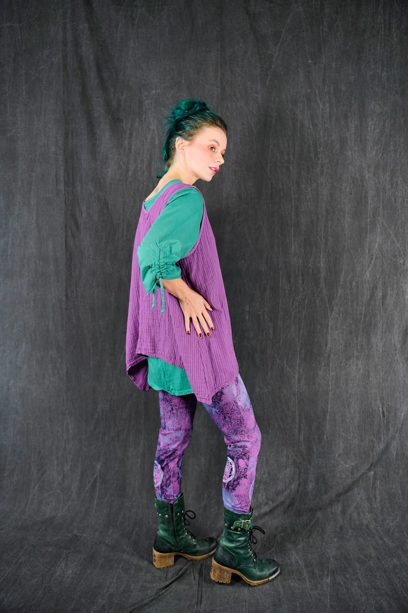 1196 Striped Layer Vest Wild Orchid-U