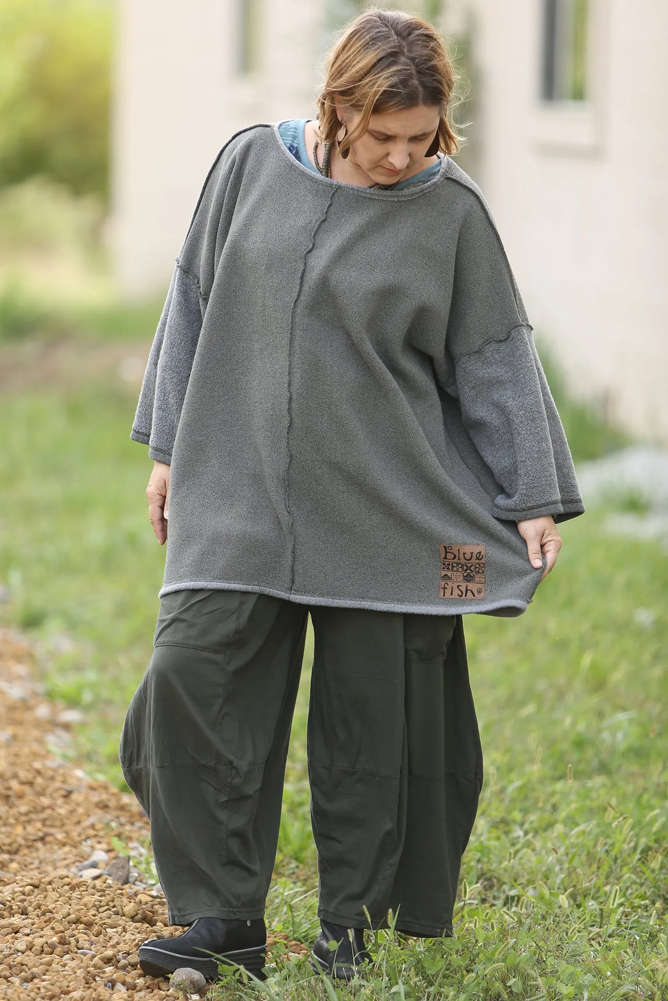 1249 Nanti Sherpa Knit Reversible Sweatshirt-Night Forest