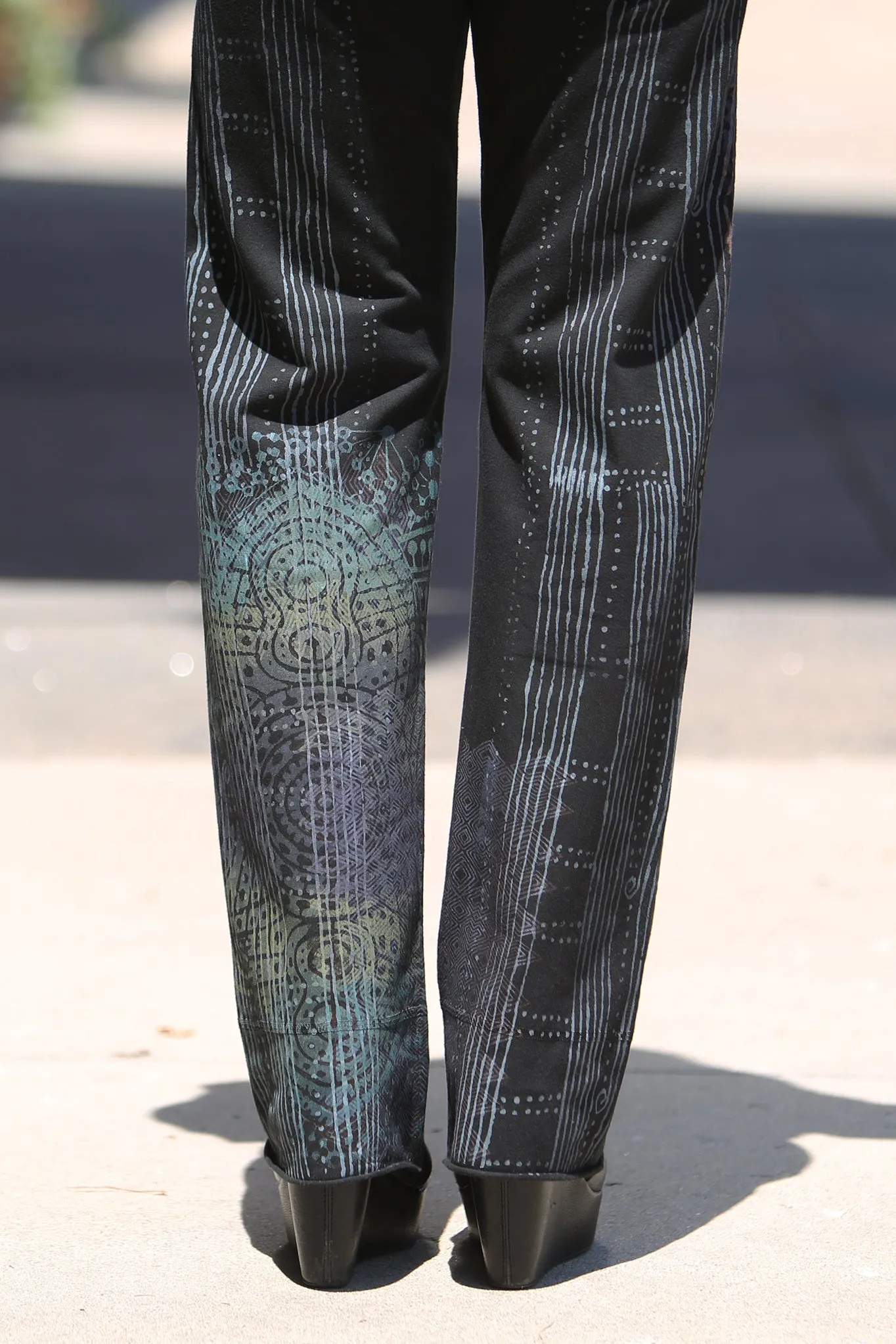 3176 Comfy Cotton Lycra Slim Pant Black Cool Colorful Print-P