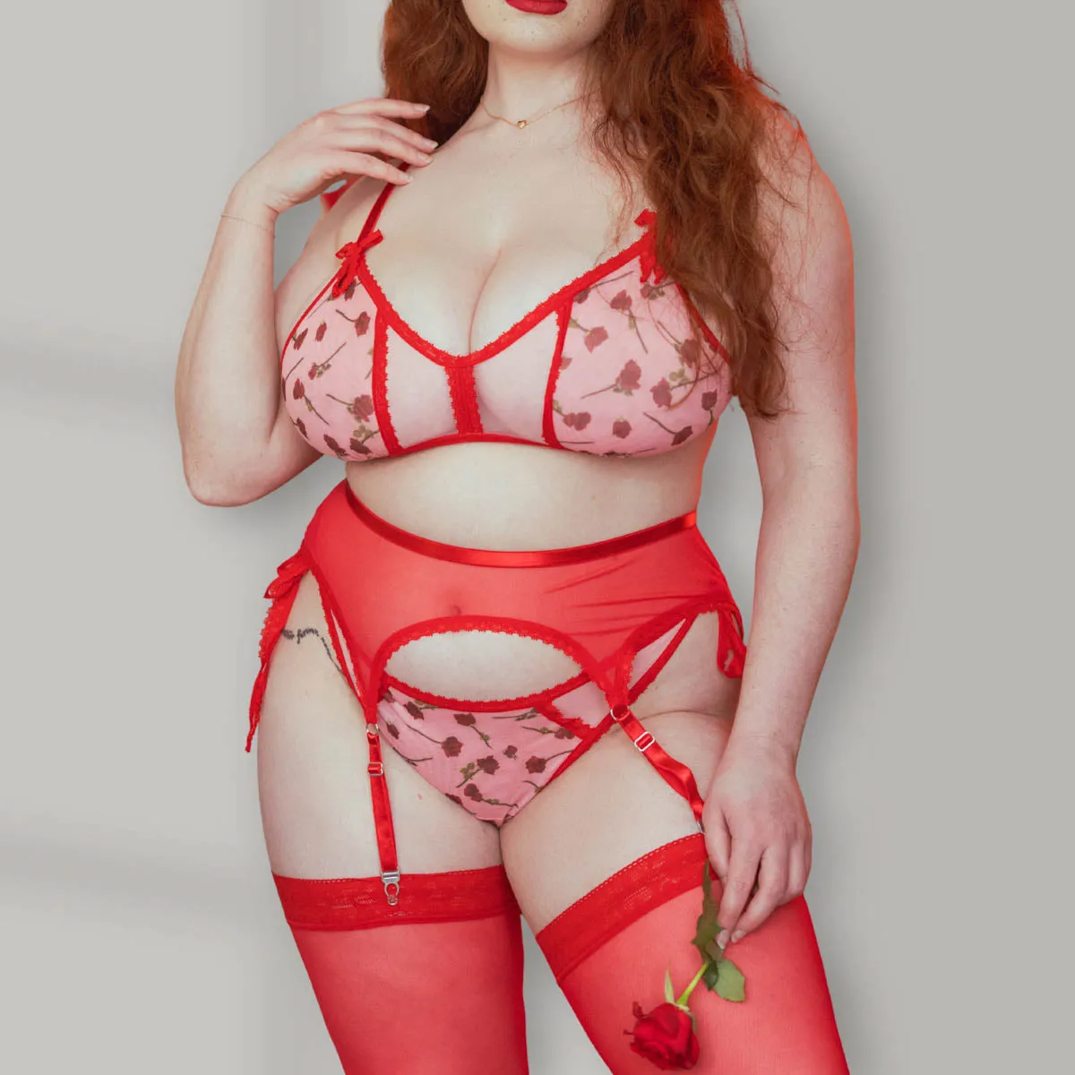 A Dozen Roses Bra   Undies Set