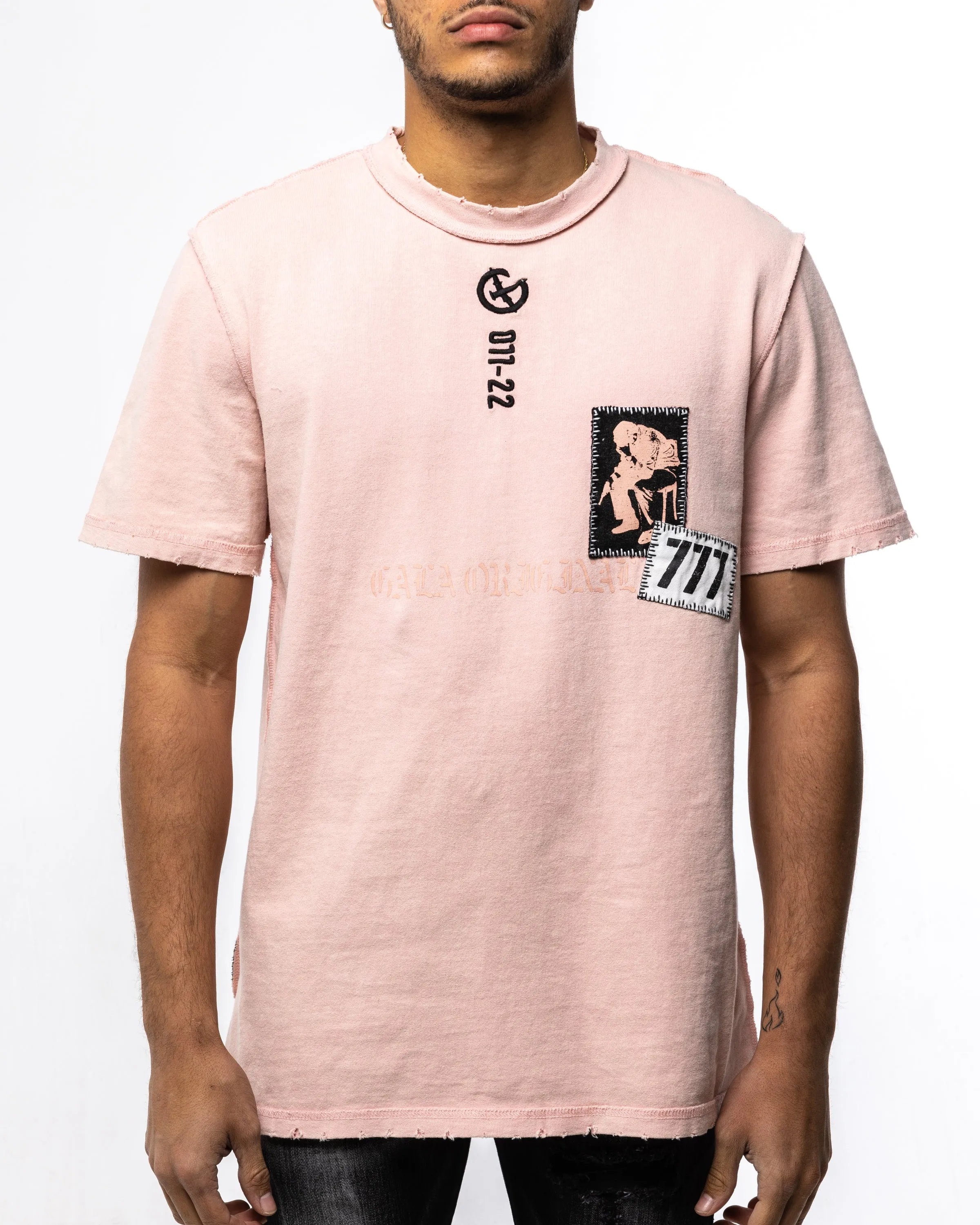 ADAPT OR DIE T-SHIRT (BLUSH)