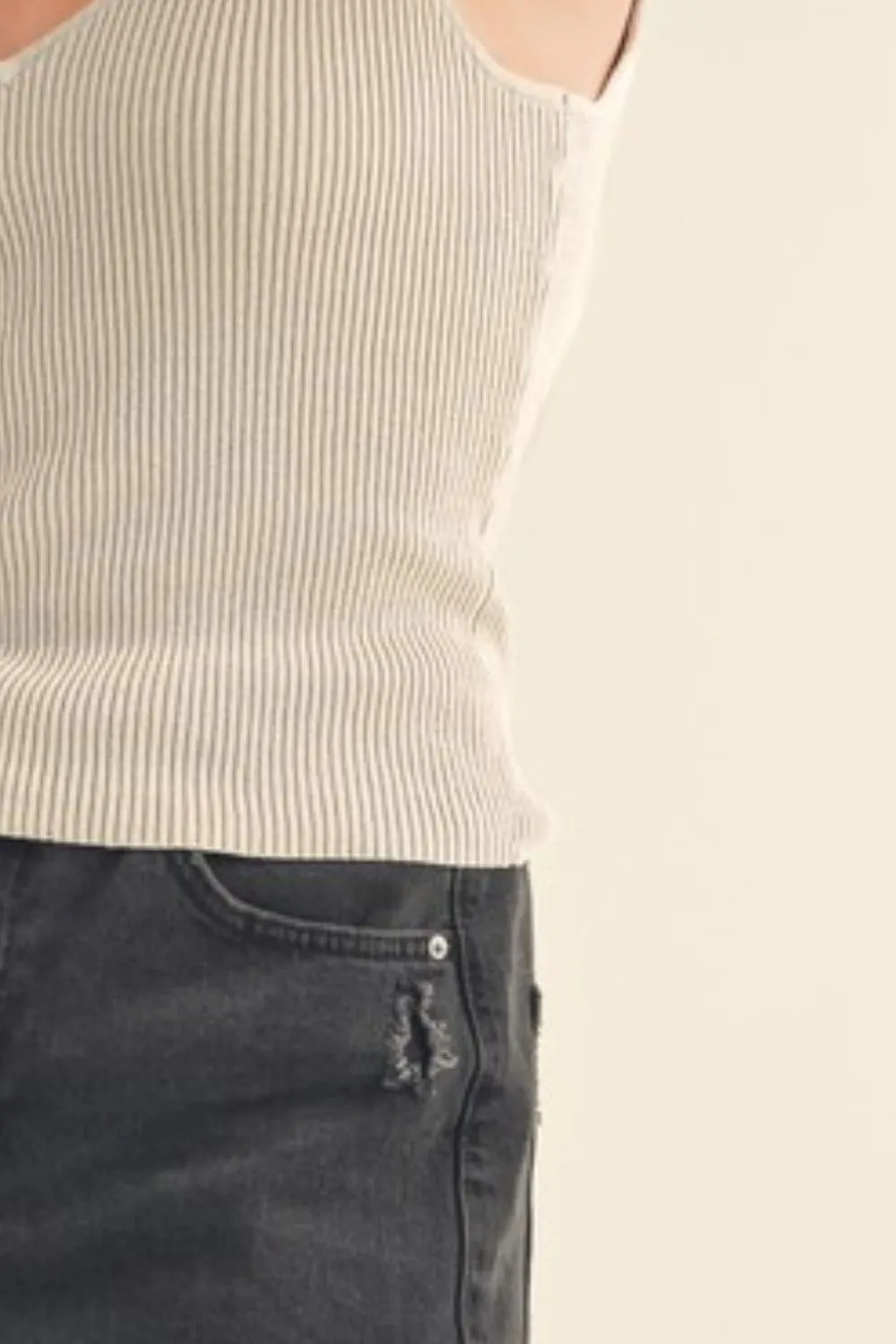 Aemi   Co Ribbed Sweater Tank in Pearl