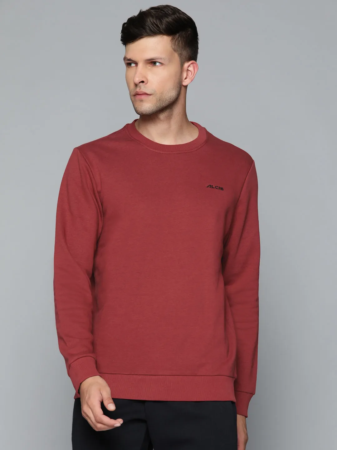 Alcis Men Maroon Solid Cotton Sweatshirt