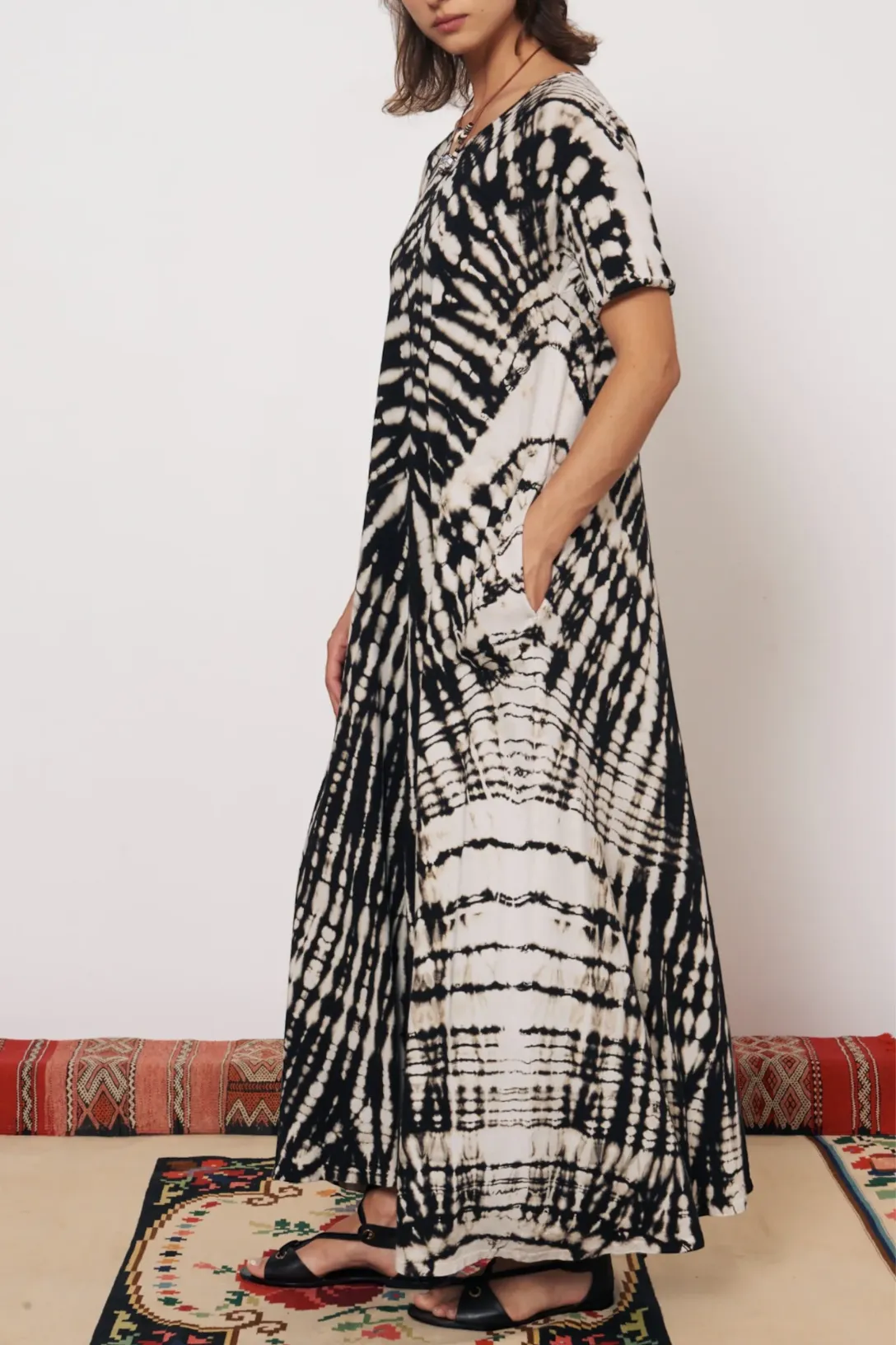 Bantu Maxi Dress | Black/Dirty White