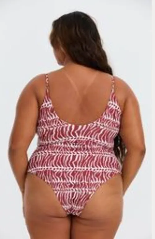 BENOA25 MAKENNA (CURVE) ONE PIECE - MITER