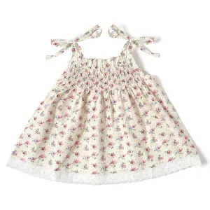 Bows and Lace Top Cream