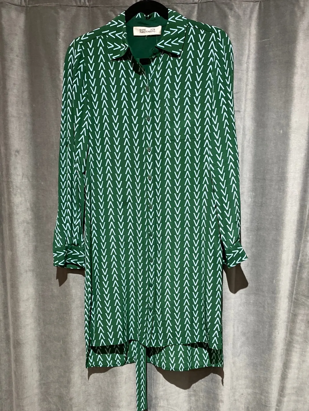 Diane Von Furstenberg Green Silk Collared Button Down Shirt Dress