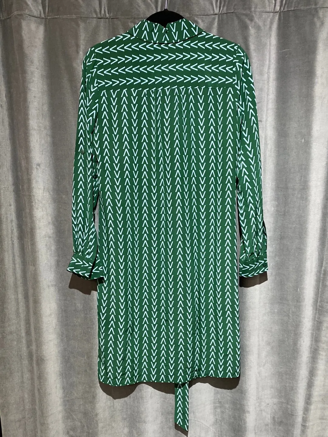 Diane Von Furstenberg Green Silk Collared Button Down Shirt Dress