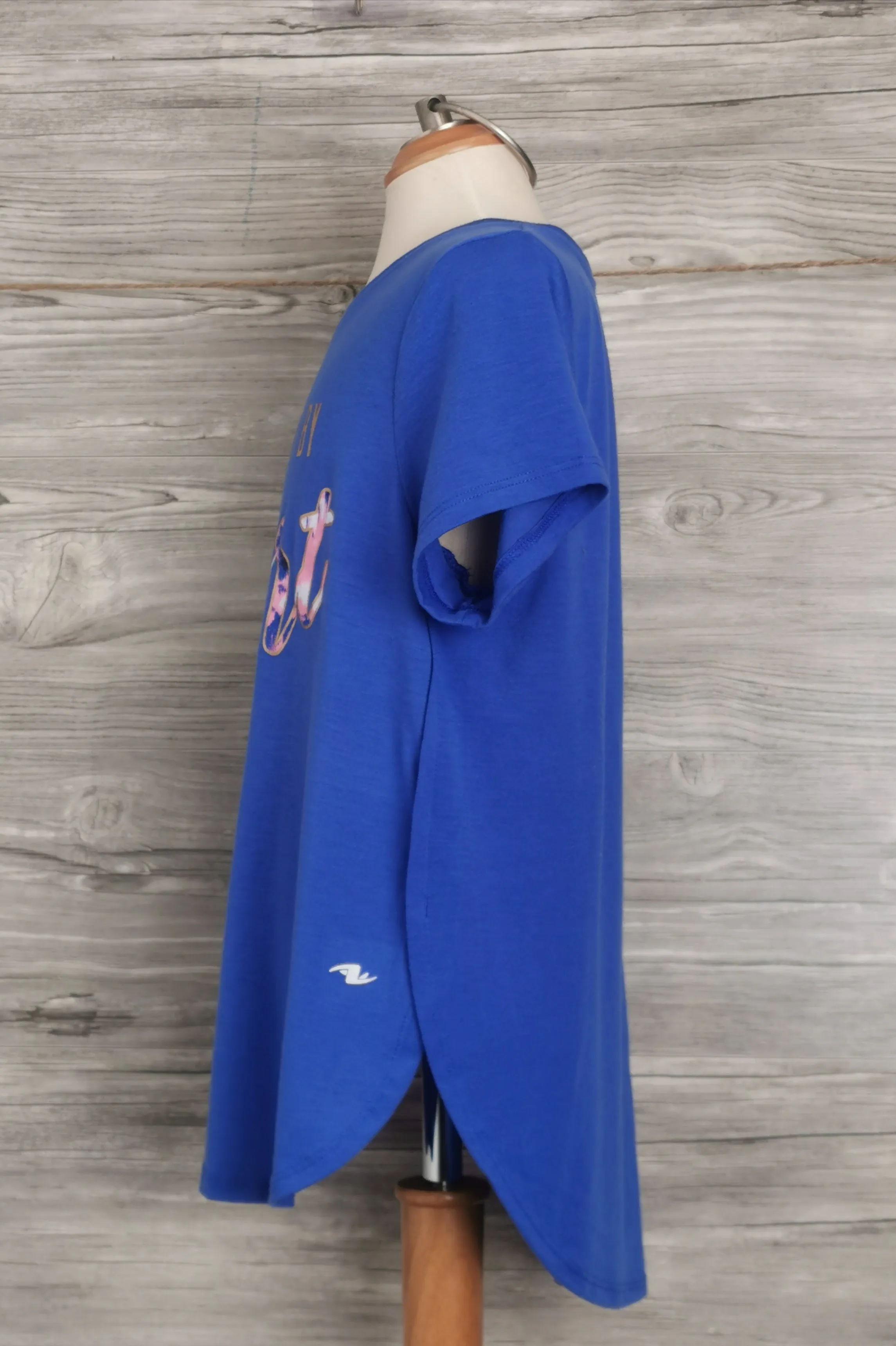 GIRL SIZE XL (14/16 YEARS) - ATHLETIC WORKS Dri-more, Open Sides, Graphic T-shirt EUC B8