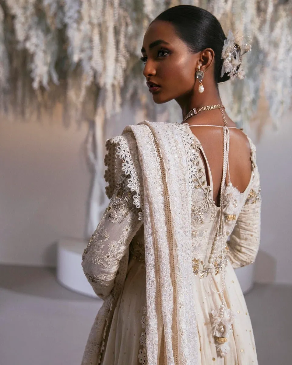 Heavy White Pishwas Frock for Pakistani Wedding Dresses