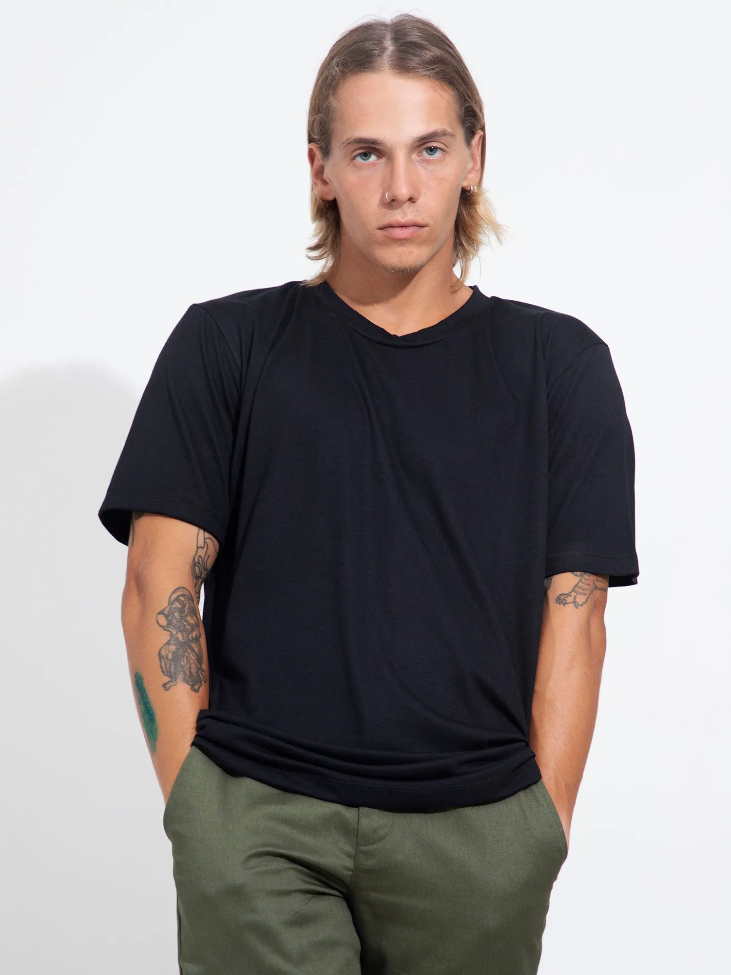 Law cut T-shirt