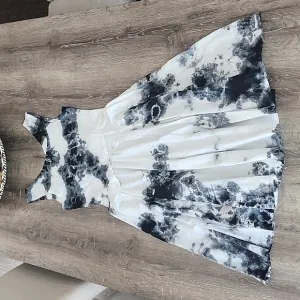 Luna Luz Cross Over Botanical Bodice Tie Dye A-Line Midi Dress Small
