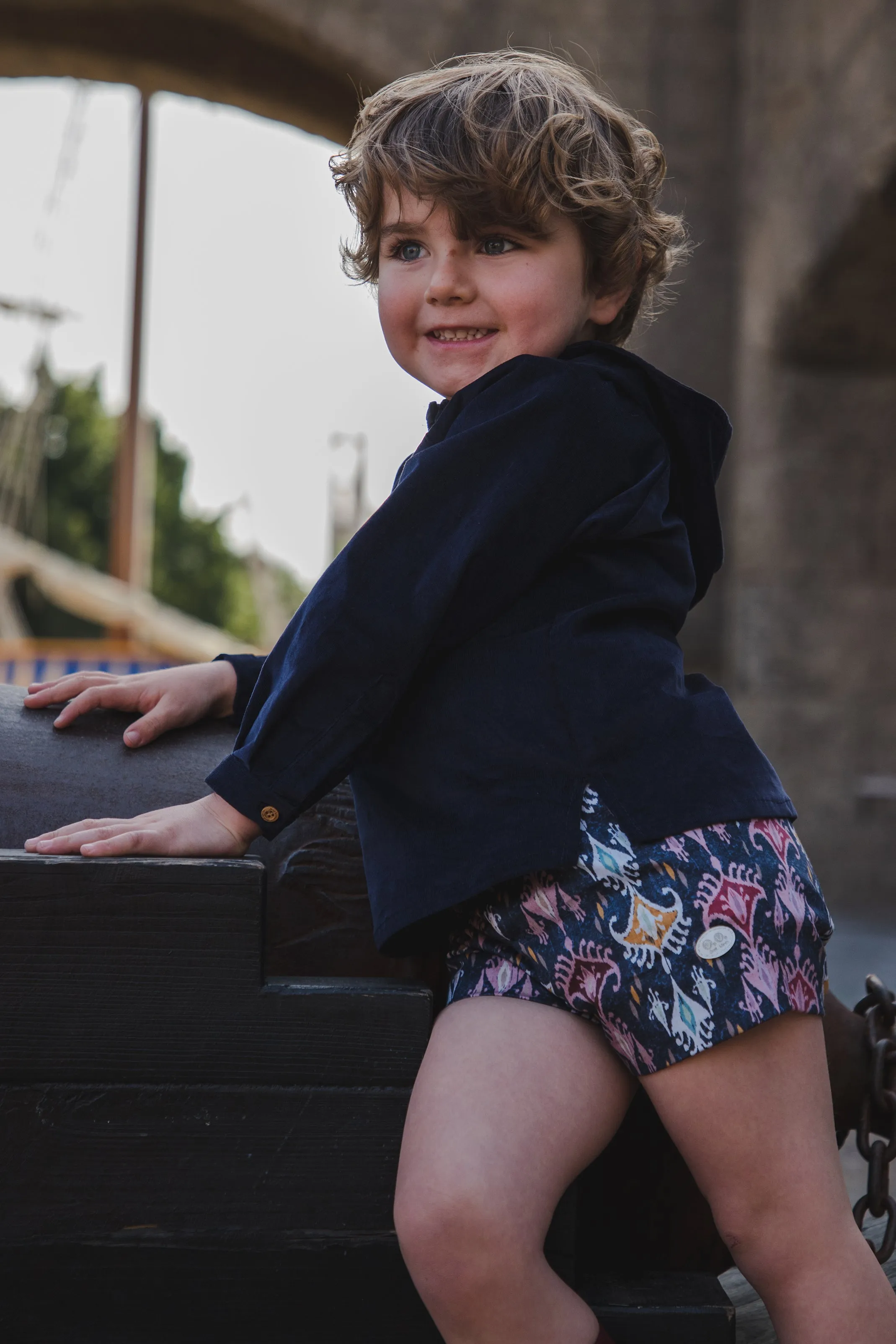 "Samuel" Navy Hooded Shirt & Jacquard Print Shorts