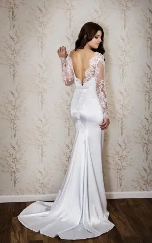 Sexy Bateau Neck Long Sleeve Mermaid Satin Wedding Dress With Lace-ET_711344