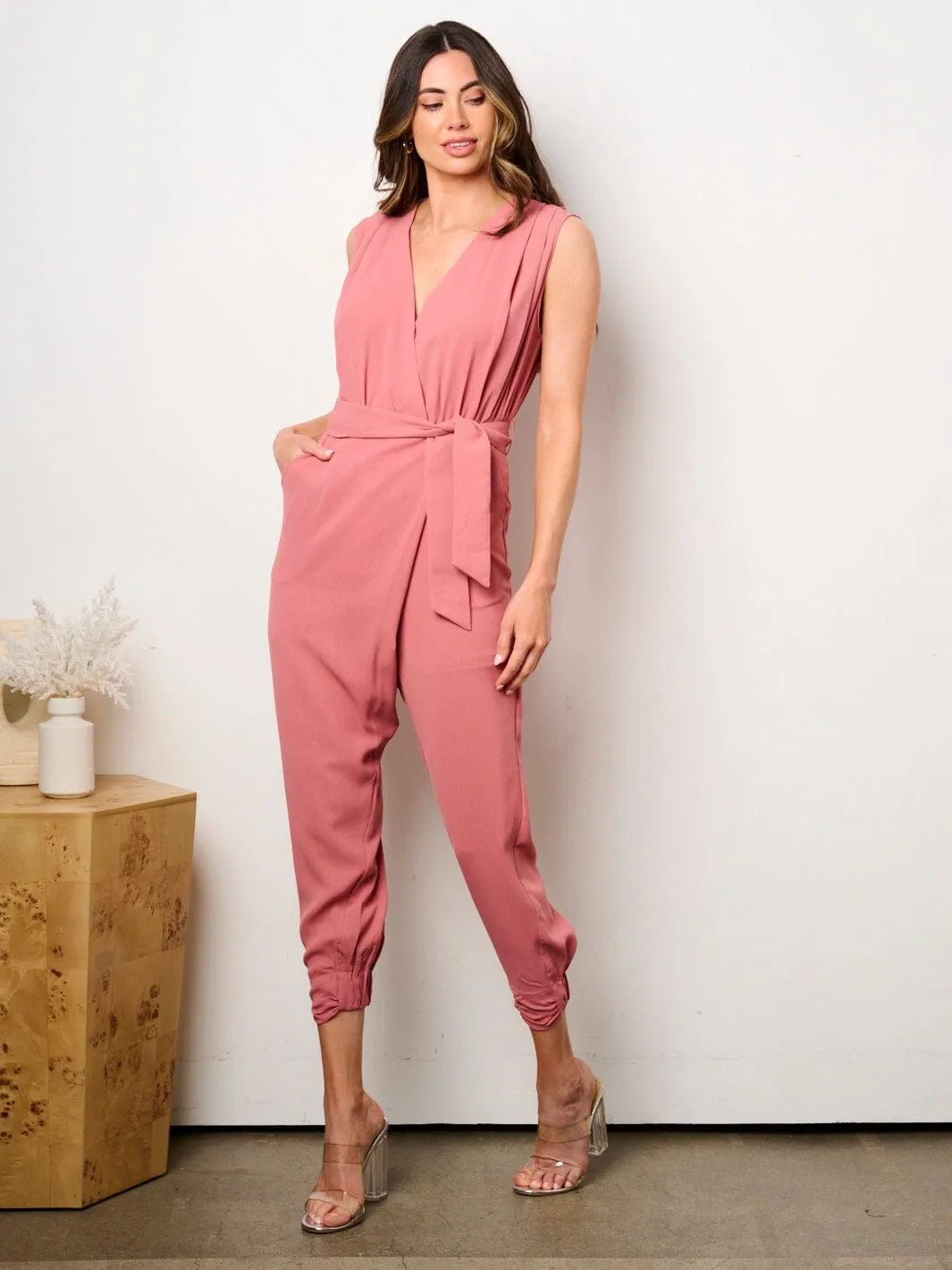 WOMEN'S SLEEVELESS SURPLICE SELF TIE POCKETS JUMPSUIT