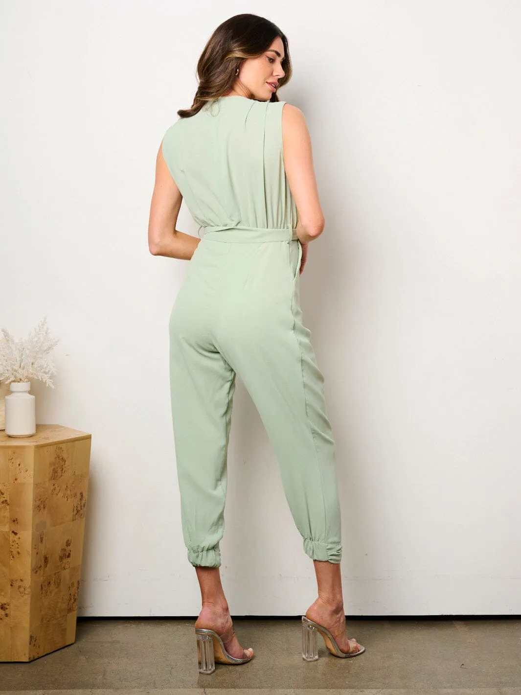 WOMEN'S SLEEVELESS SURPLICE SELF TIE POCKETS JUMPSUIT