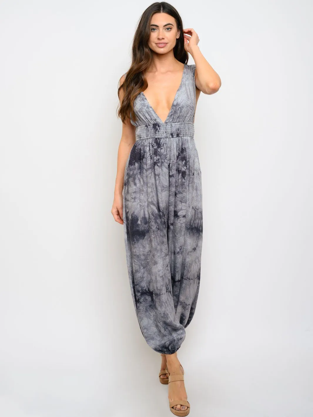 WOMEN'S TIE DYE SMOCKED WAIST V-NECK JUMPSUIT